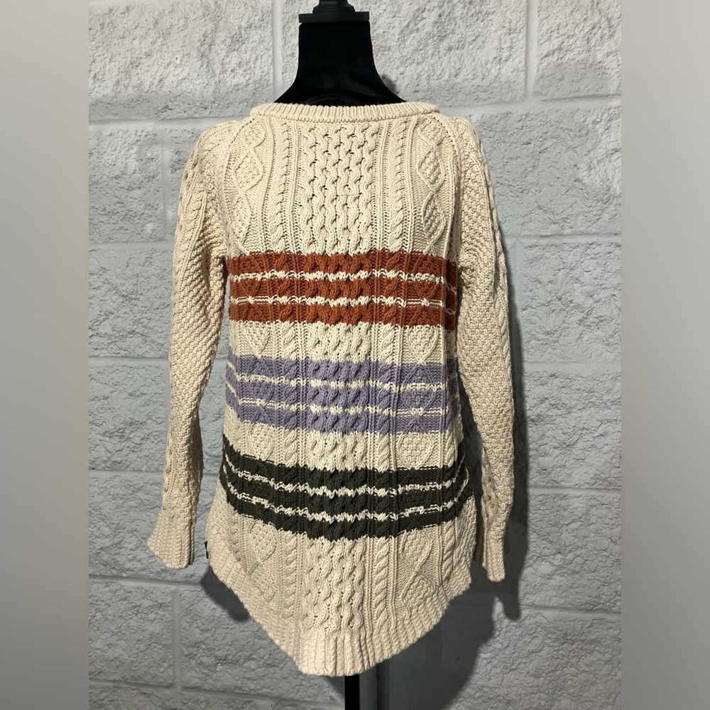 LL Bean Signature Cream Cable Knit Crew Neck Sweater
